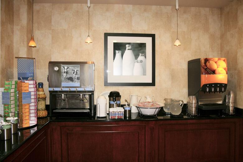 Hotel Hampton Inn Suites Bolingbrook