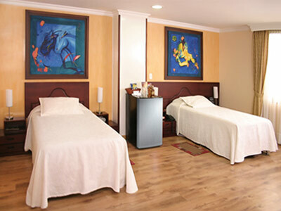 Hotel Luxor Plaza