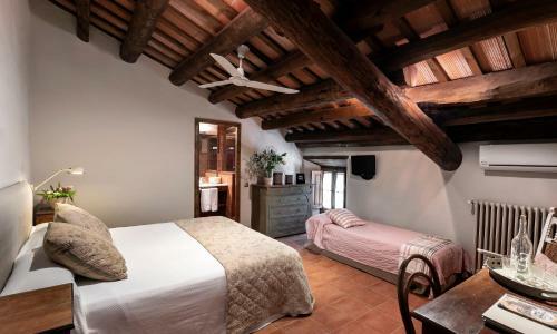 Hotel Can Mora De Dalt
