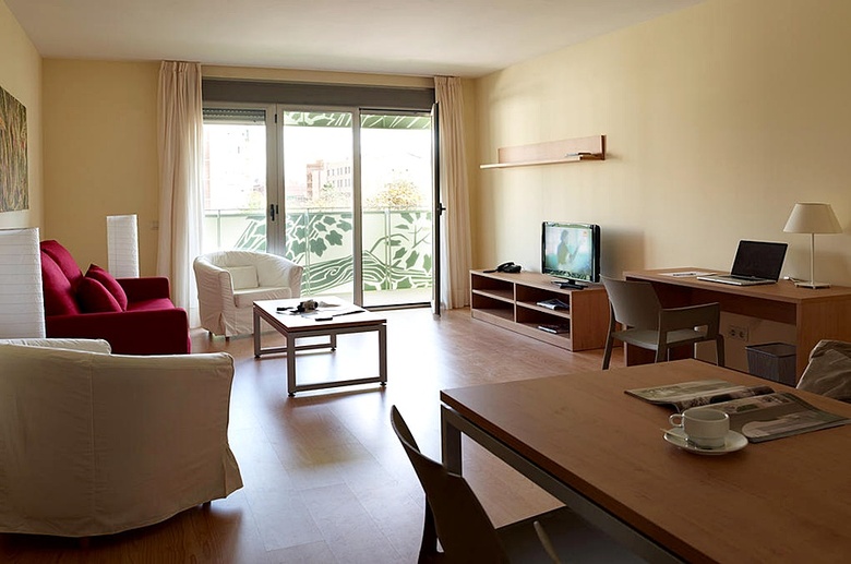 Aparthotel Aura Park