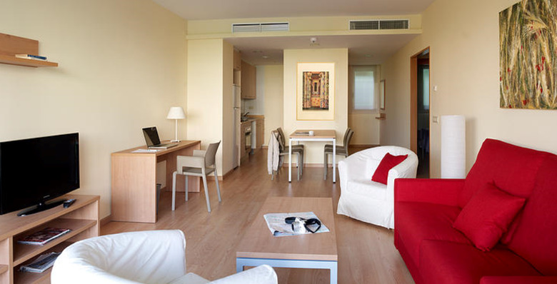 Aparthotel Aura Park