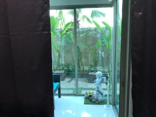 Apartamento The Regent Kamala Unit N103