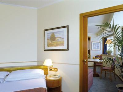 Hotel Crystal