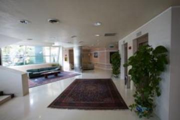 Hotel Crystal