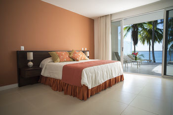Hotel Tango Mar