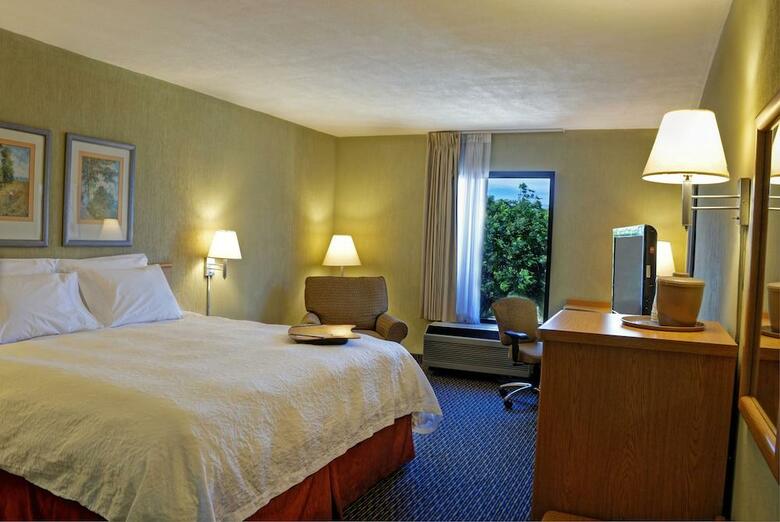 Hotel Hampton Inn & Suites By Hilton