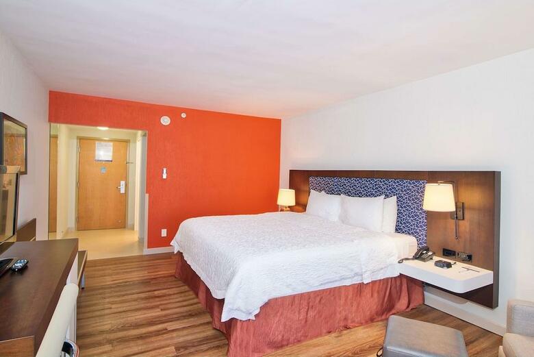 Hotel Hampton Inn & Suites By Hilton