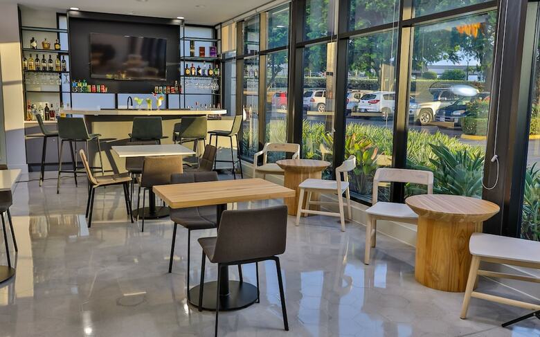 Hotel Hampton Inn & Suites By Hilton