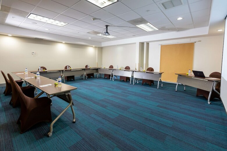 Hotel Hampton Inn & Suites By Hilton