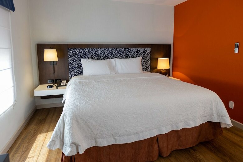 Hotel Hampton Inn & Suites By Hilton