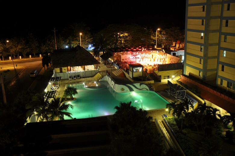 Hotel Gran Caribe Sunbeach