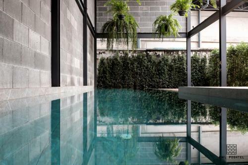 Hotel Owl Poshtel Kanchanaburi