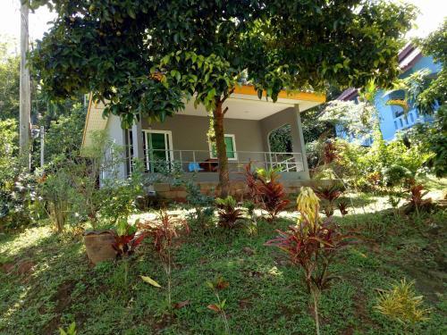 Hostal Baansuan Khaolak