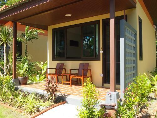 Hotel At Bangsak Resort