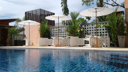 Hotel At Bangsak Resort