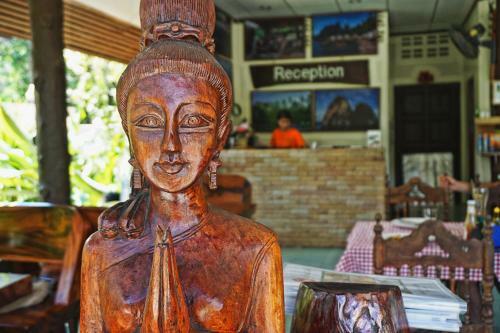 Hotel Khao Sok Riverfront Resort