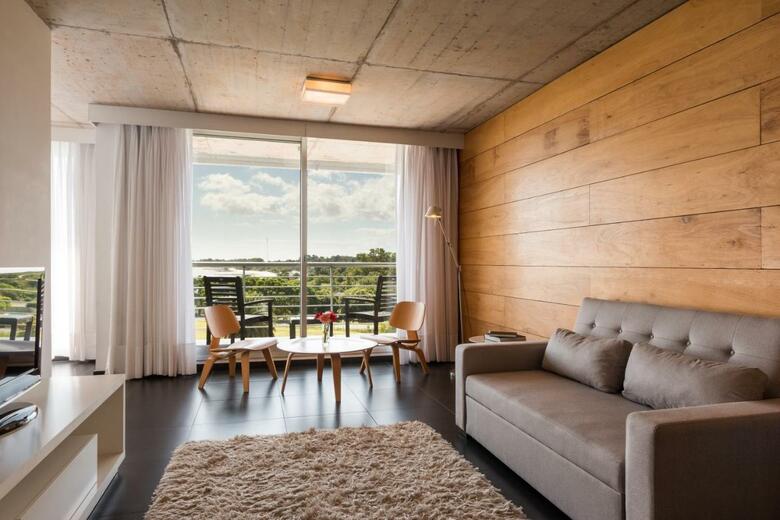 Costa Colonia Riverside Boutique Hotel