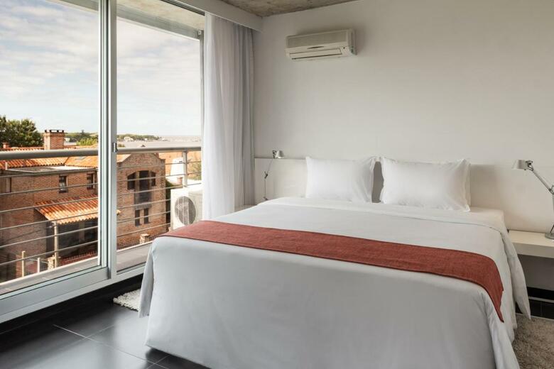 Costa Colonia Riverside Boutique Hotel