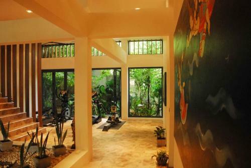 6 Bedroom Sea Blue View Villa - 5 Star With Staff