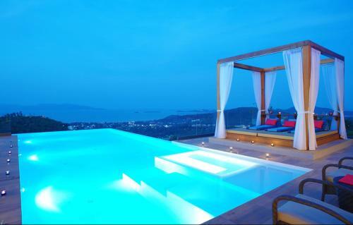 6 Bedroom Sea Blue View Villa - 5 Star With Staff