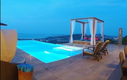 6 Bedroom Sea Blue View Villa - 5 Star With Staff