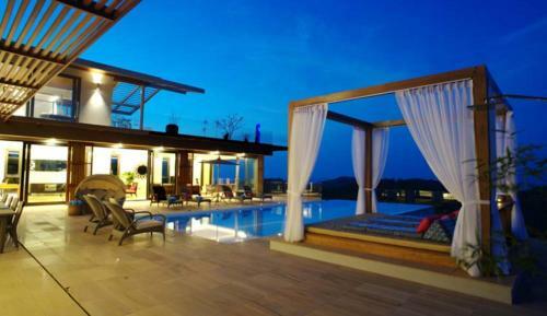 6 Bedroom Sea Blue View Villa - 5 Star With Staff