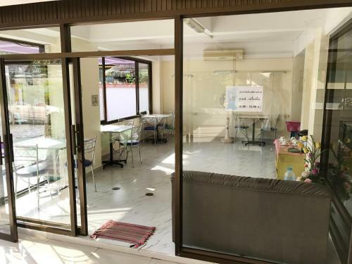 Premier Hotel Nakhon Si Thammarat