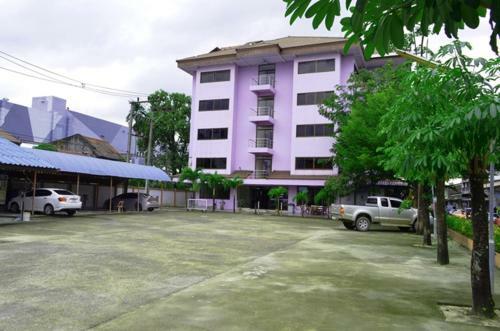 Premier Hotel Nakhon Si Thammarat