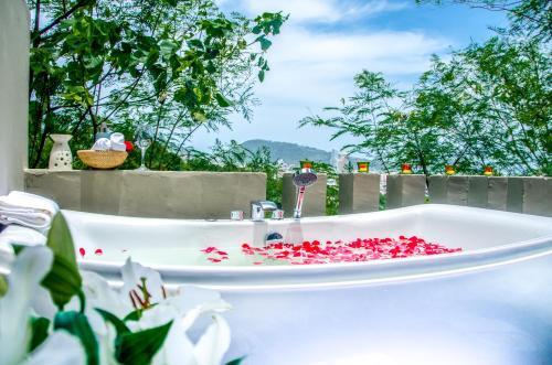 Hotel Fusion Suites Phuket Patong