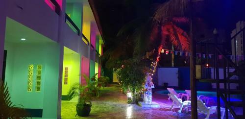 Hotel Tiki Garden Resort