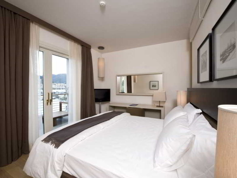 Hotel Marina Place Resort