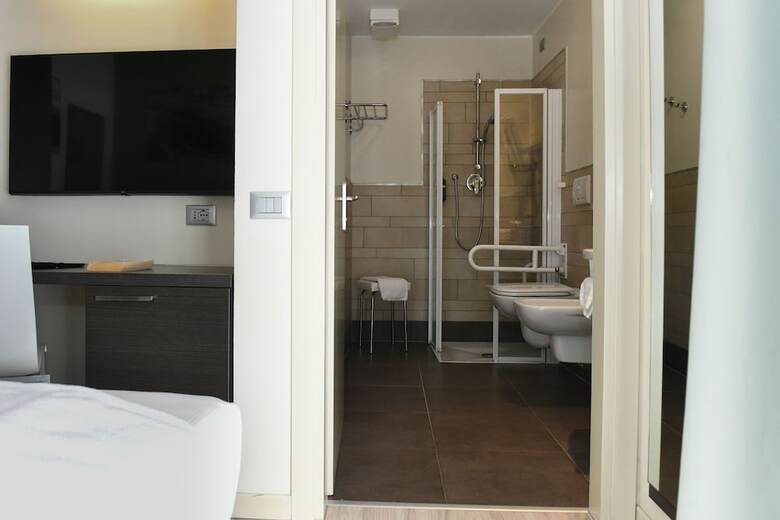 Vienna Hotel