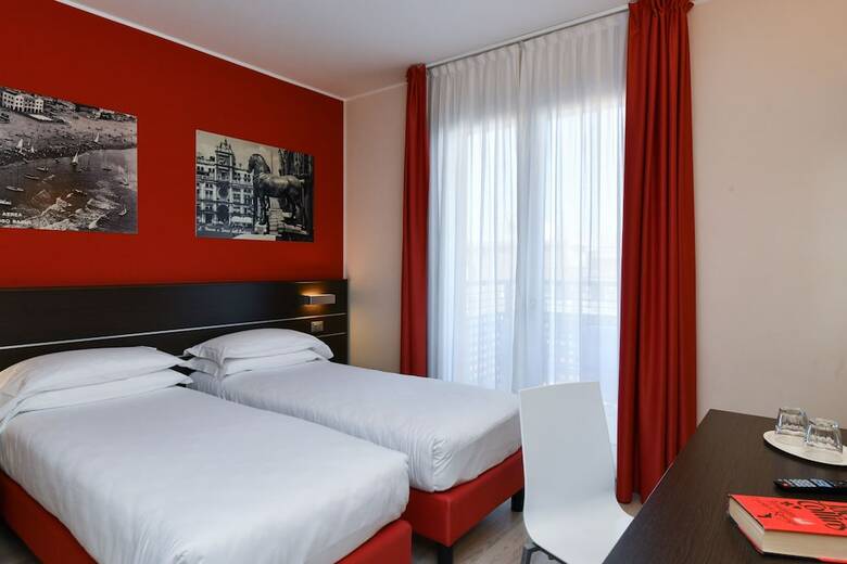 Vienna Hotel