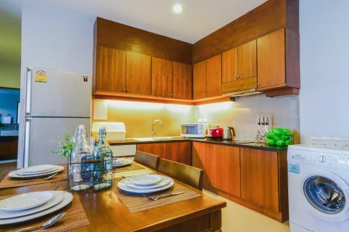Sunshine Hotel & Serviced Apartment