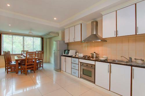 Argyle Apartments Pattaya