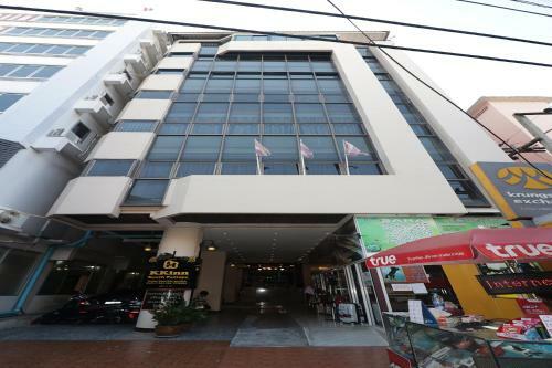 Oyo 128 Kkinn South Pattaya Hotel
