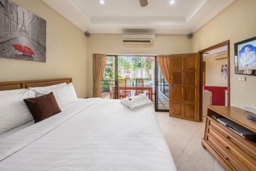 Private Beach Majestic Pool Villa Pattaya