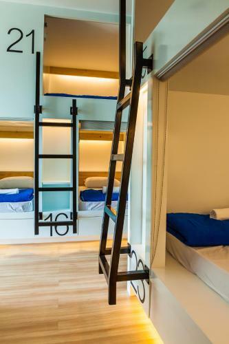 Travel Light Hostel Pattaya