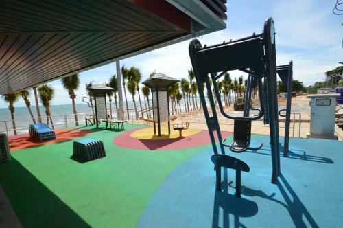 Hostal D.d. Inn Beach Guesthouse