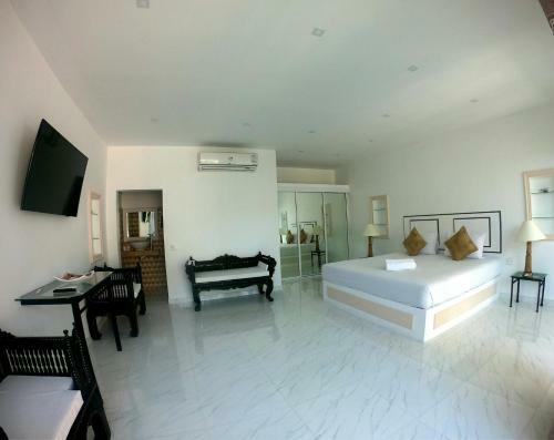 Hostal Wirason Pool Villa 4 Bedrooms