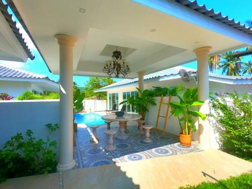 Hostal Wirason Pool Villa 4 Bedrooms