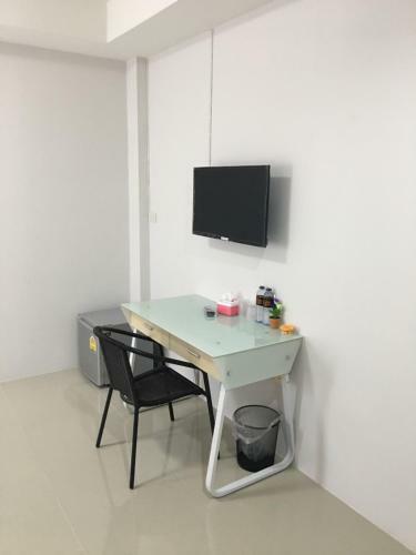 Hotel Me Home Suratthani
