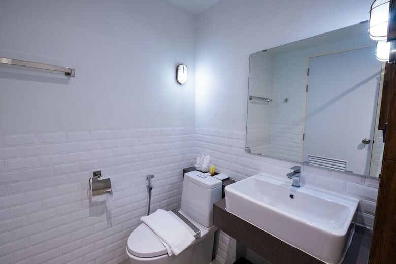 S.22 Hotel Suratthani