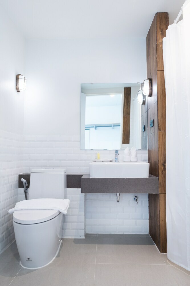 S.22 Hotel Suratthani
