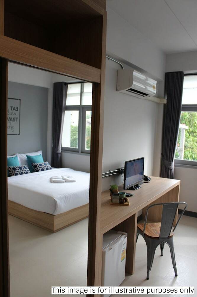 Rajthani Hotel