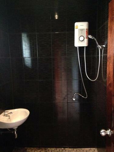 Hostal Water's House