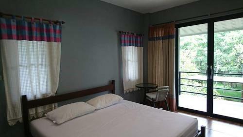 Hostal Water's House