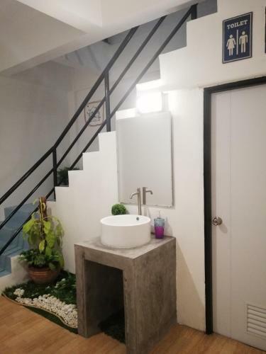 Alita Hostel&bar