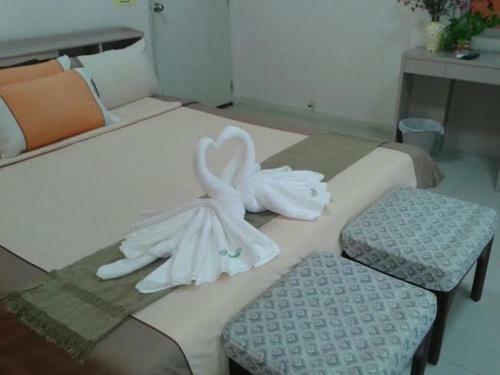 We Train Hotel Don Muang