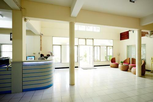We Train Hotel Don Muang